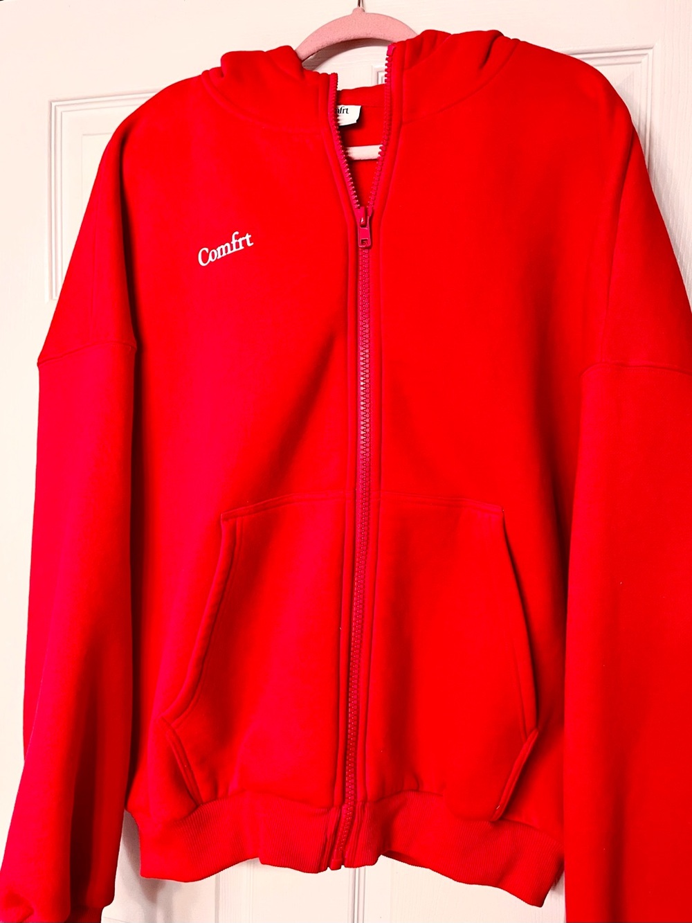 Comfrt Women's Red Full-Zip Hooded Sweatshirt-NWT - Picture 2 of 4